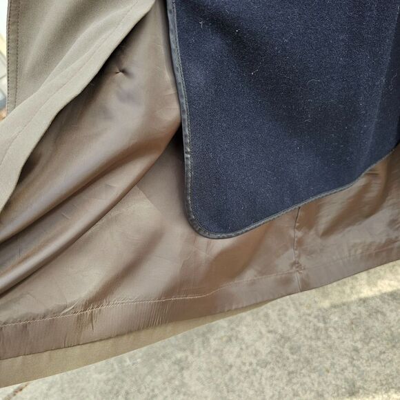 Ralph Lauren Brown Trench Coat for Men with Removable Liner, Pre-owned - Picture 14 of 15